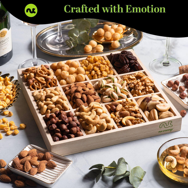 Green Ribbon Mixed Nuts Wood Tray  NCG100020
